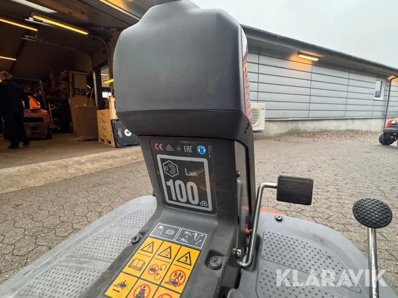 Billede 12 - Græsslåmaskine Husqvarna RC 320Ts AWD