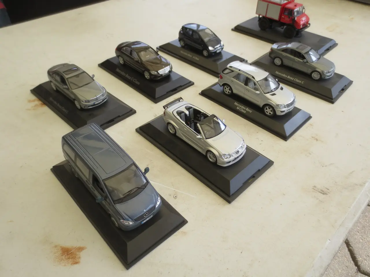Billede 1 - 8 stk Forskellige Merceds Benz Biler