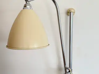 GUBI væglampe