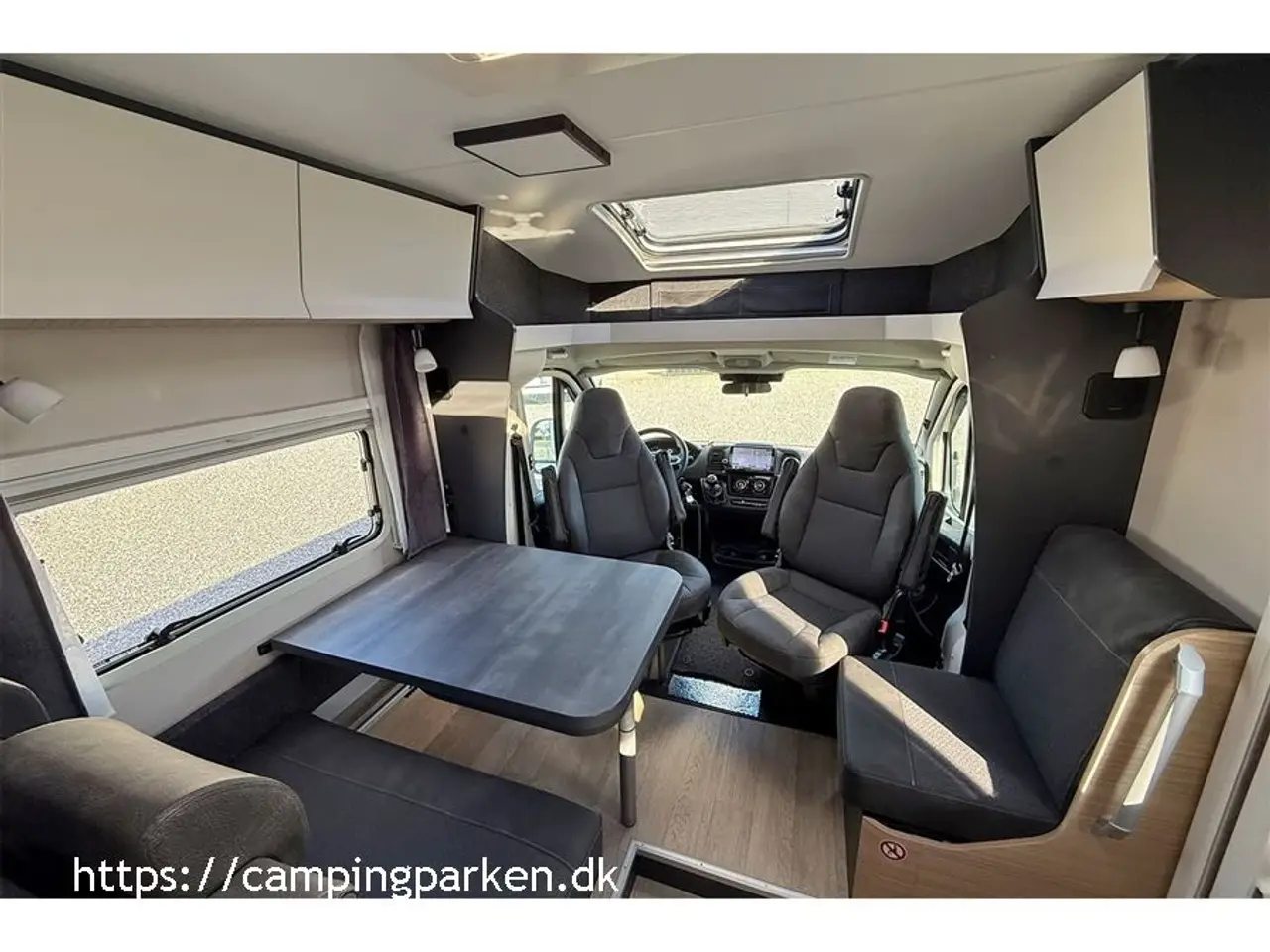 Billede 3 - 2022 - Hobby Optima De Luxe T 65 GE Populær indretning med enkeltsenge fra Hobby til en skarp pris!