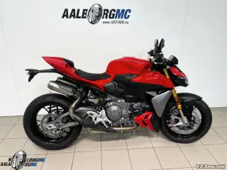Ducati Streetfighter V2 S