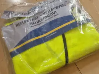 Annonce 252 - Beklædning