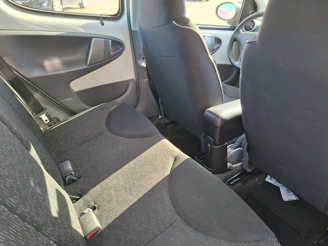 Billede 10 - Nysynet Peugeot 107.