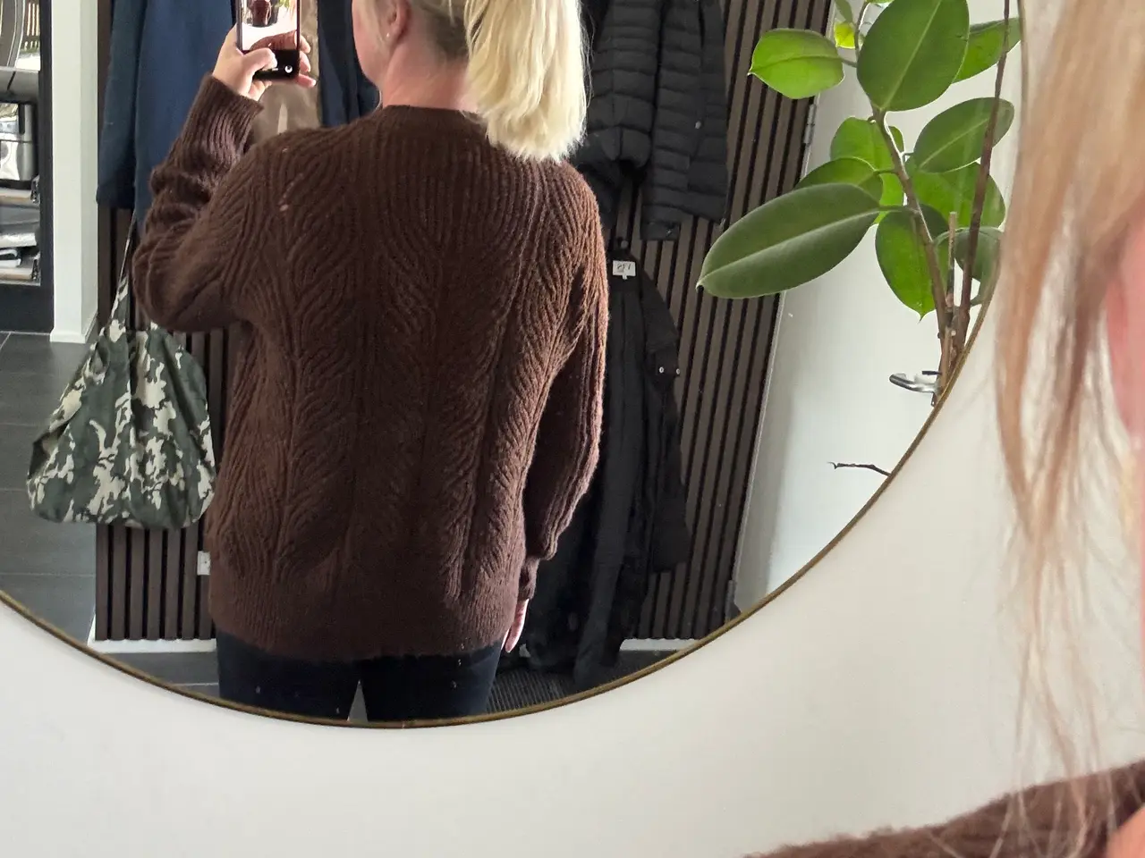 Billede 2 - Object striktrøje
