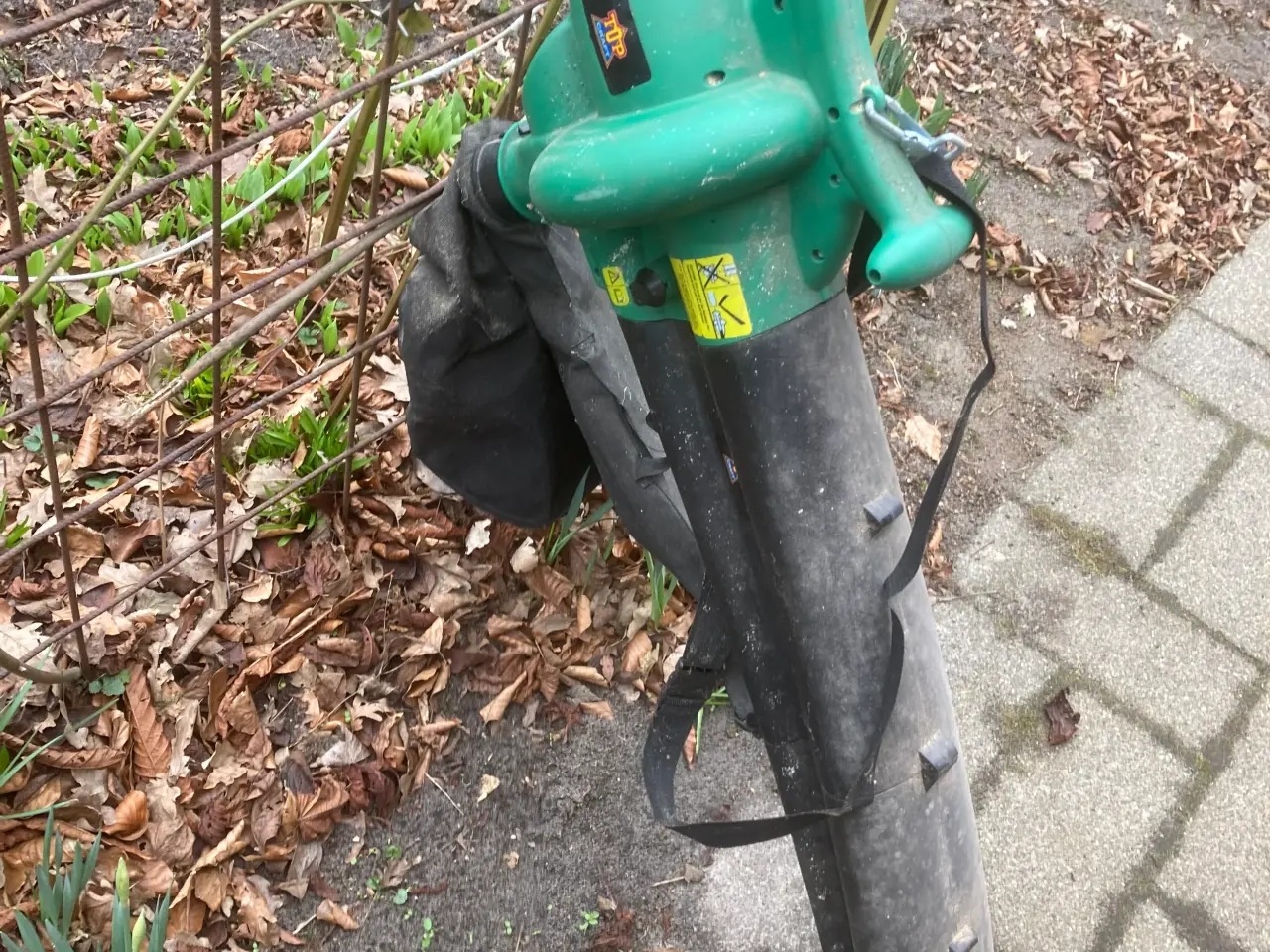 Billede 2 - Løvsuger/ blæser i fin stand