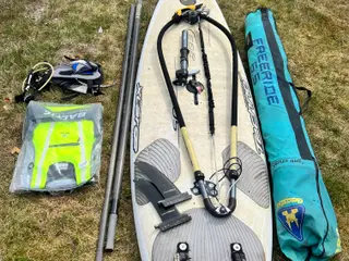 Godt Windsurfboard til salg