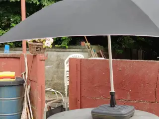 Altanparasol halvrund