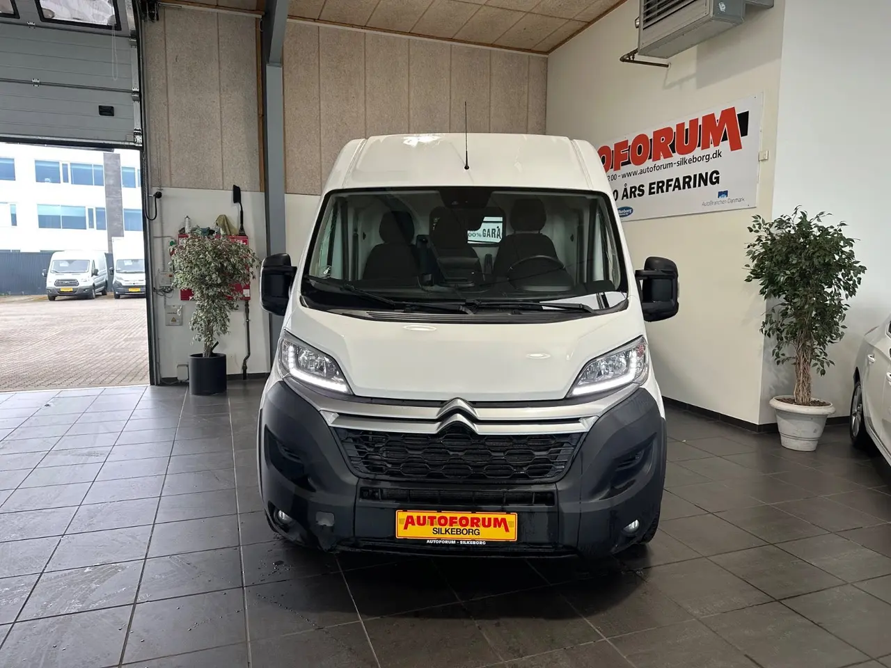 Billede 2 - Citroën Jumper 35+ 2,2 BlueHDi 165 L3H2 MasterLine