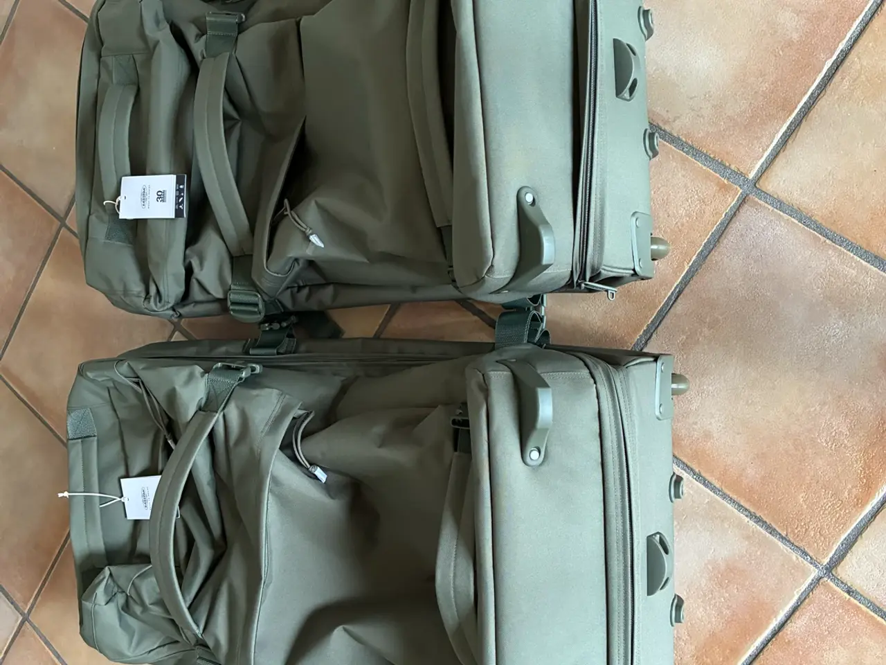 Billede 1 - Eastpak Kuffert Transit’R plus L (2 til salg)
