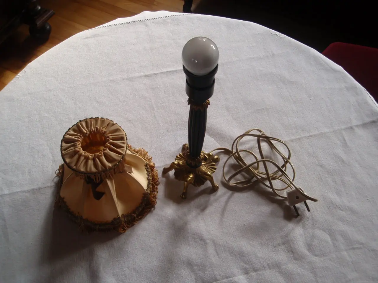 Billede 1 - Gl/ flot bordlampe