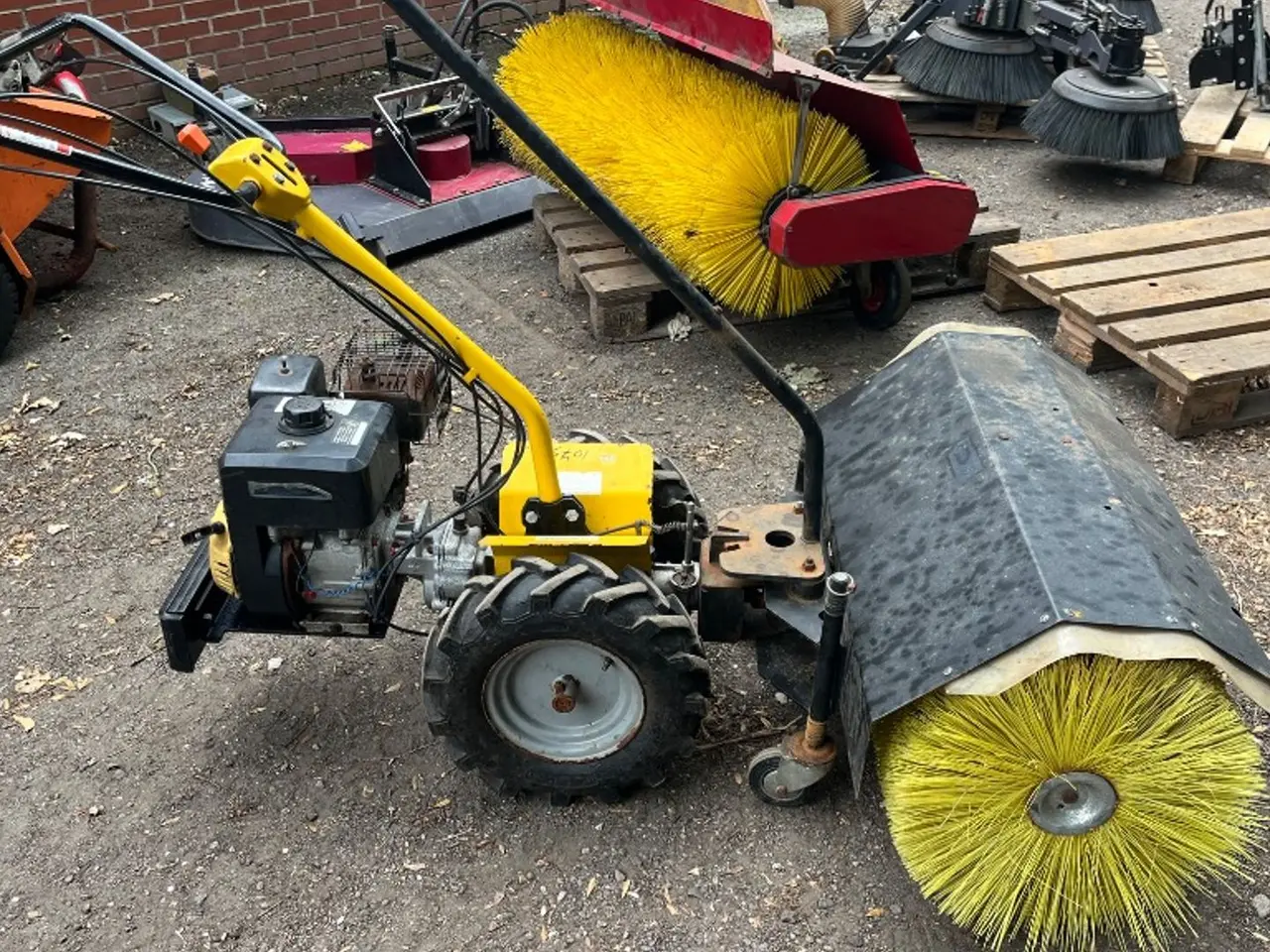 Billede 2 - Texas Fejekost Pro trac 680
