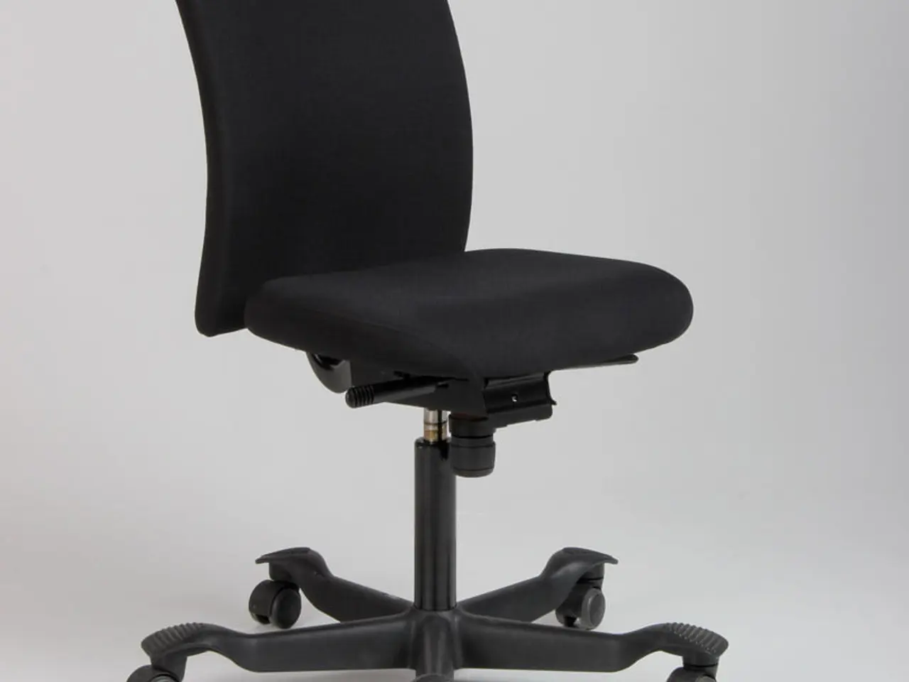 Billede 1 - HÅG H04 4100 Kontorstol – Sort/Mat Sort Stel 200 mm