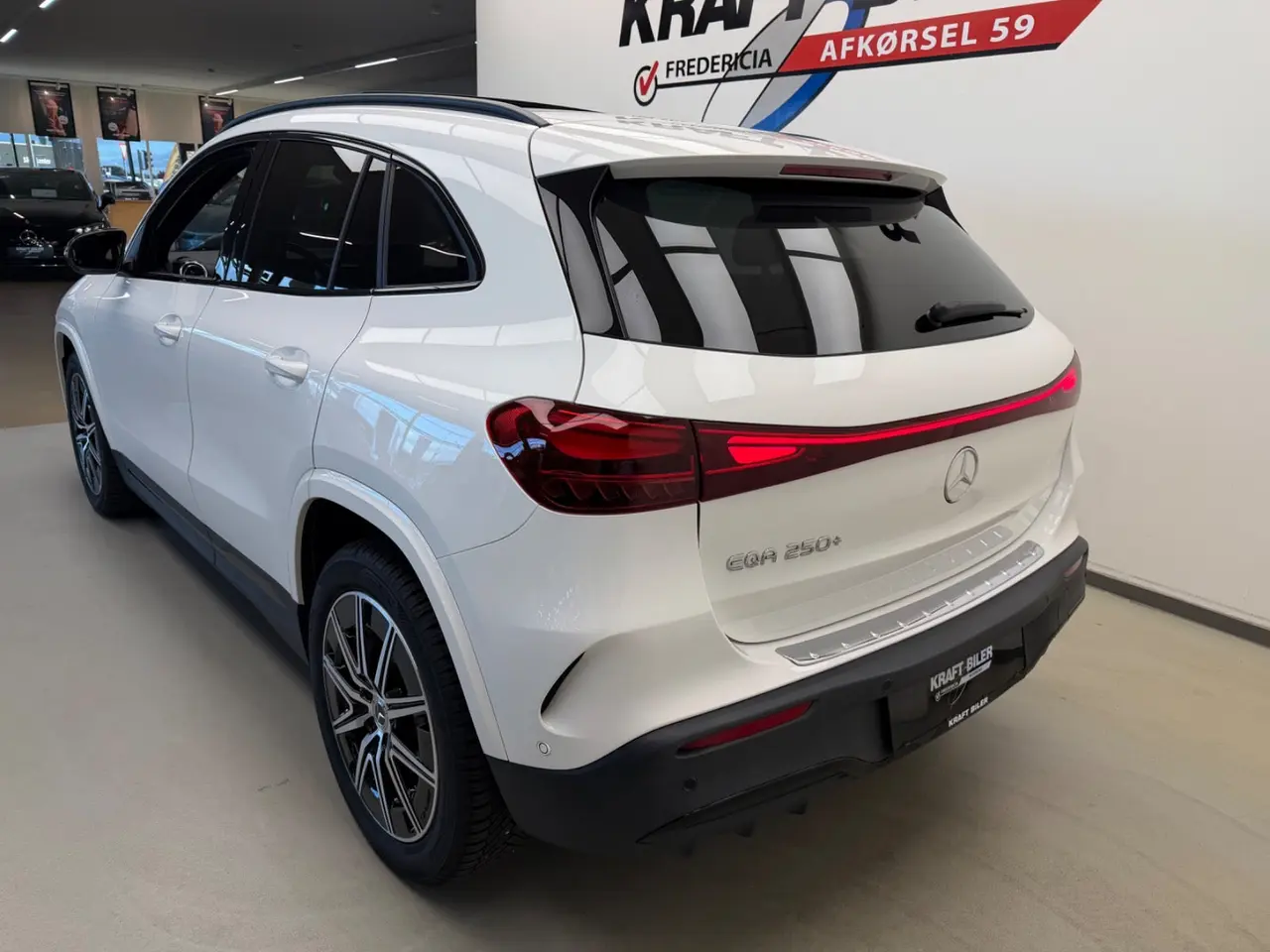 Billede 3 - Mercedes EQA250+ AMG Line