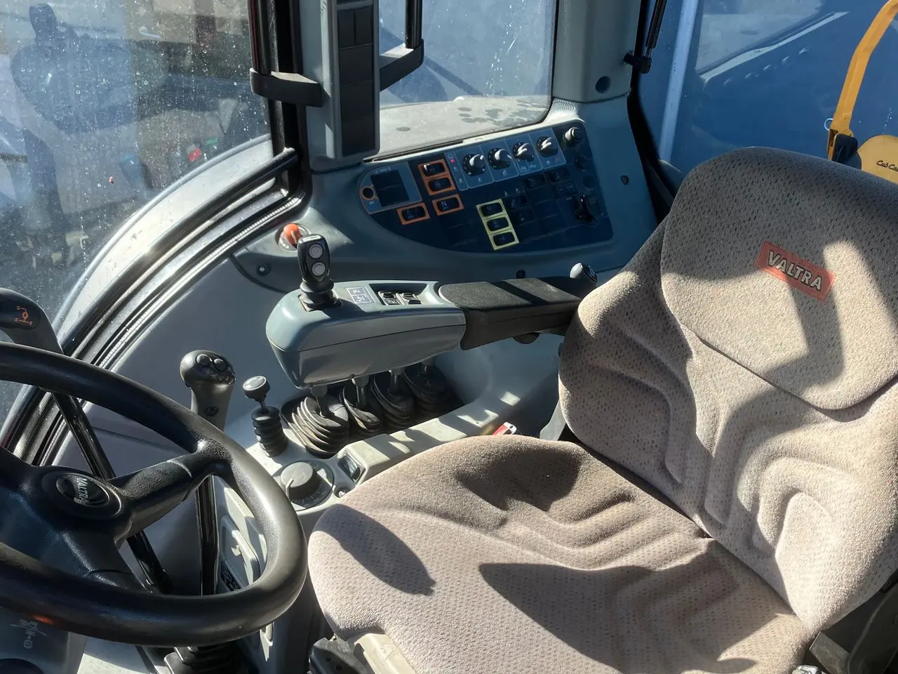 Billede 8 - Valtra T153 HiTech