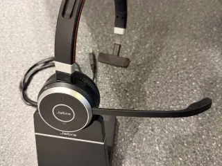 Jabra trådløs med ladestand