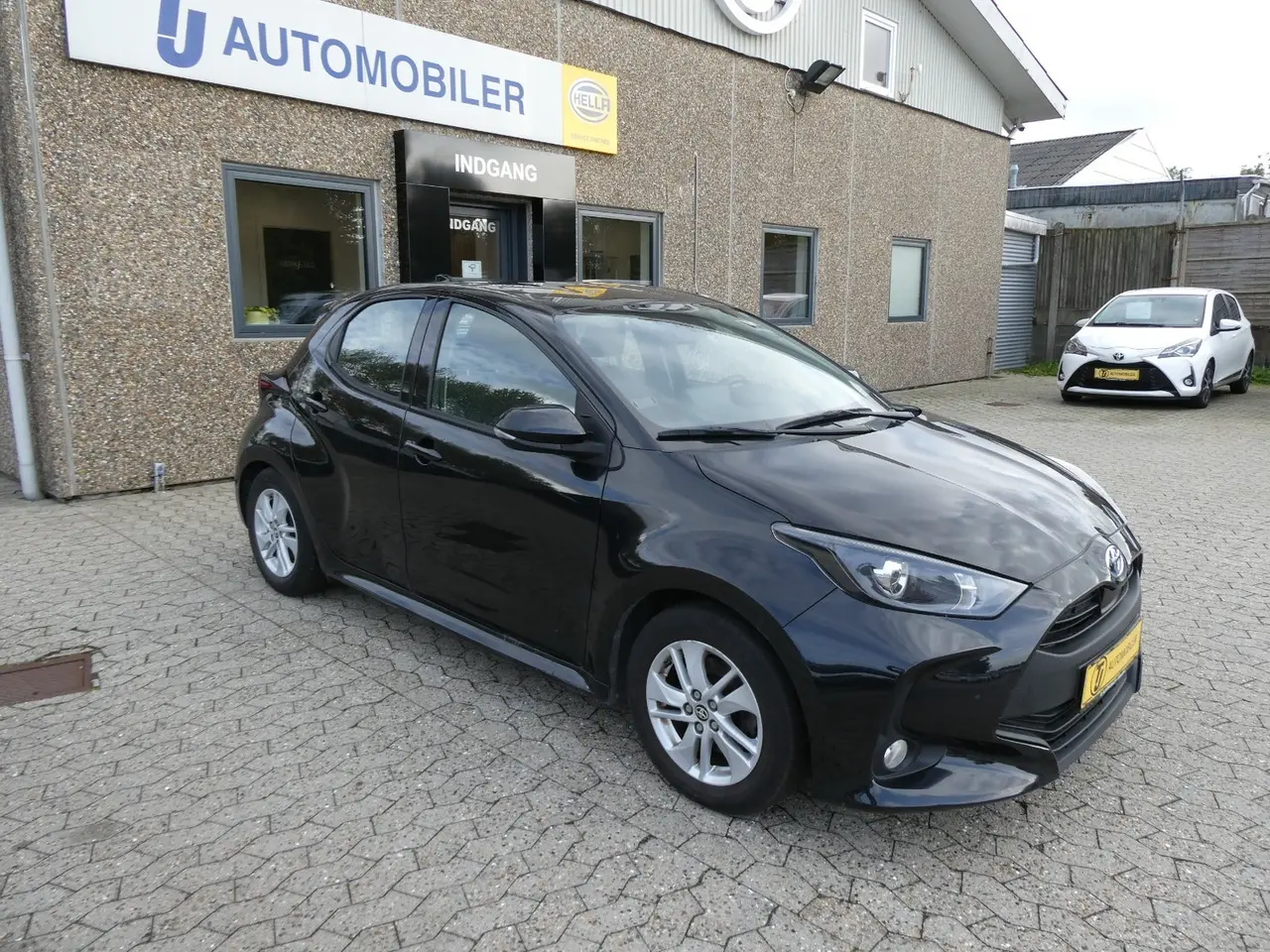 Billede 1 - Toyota Yaris 1,5 Hybrid Active e-CVT Van