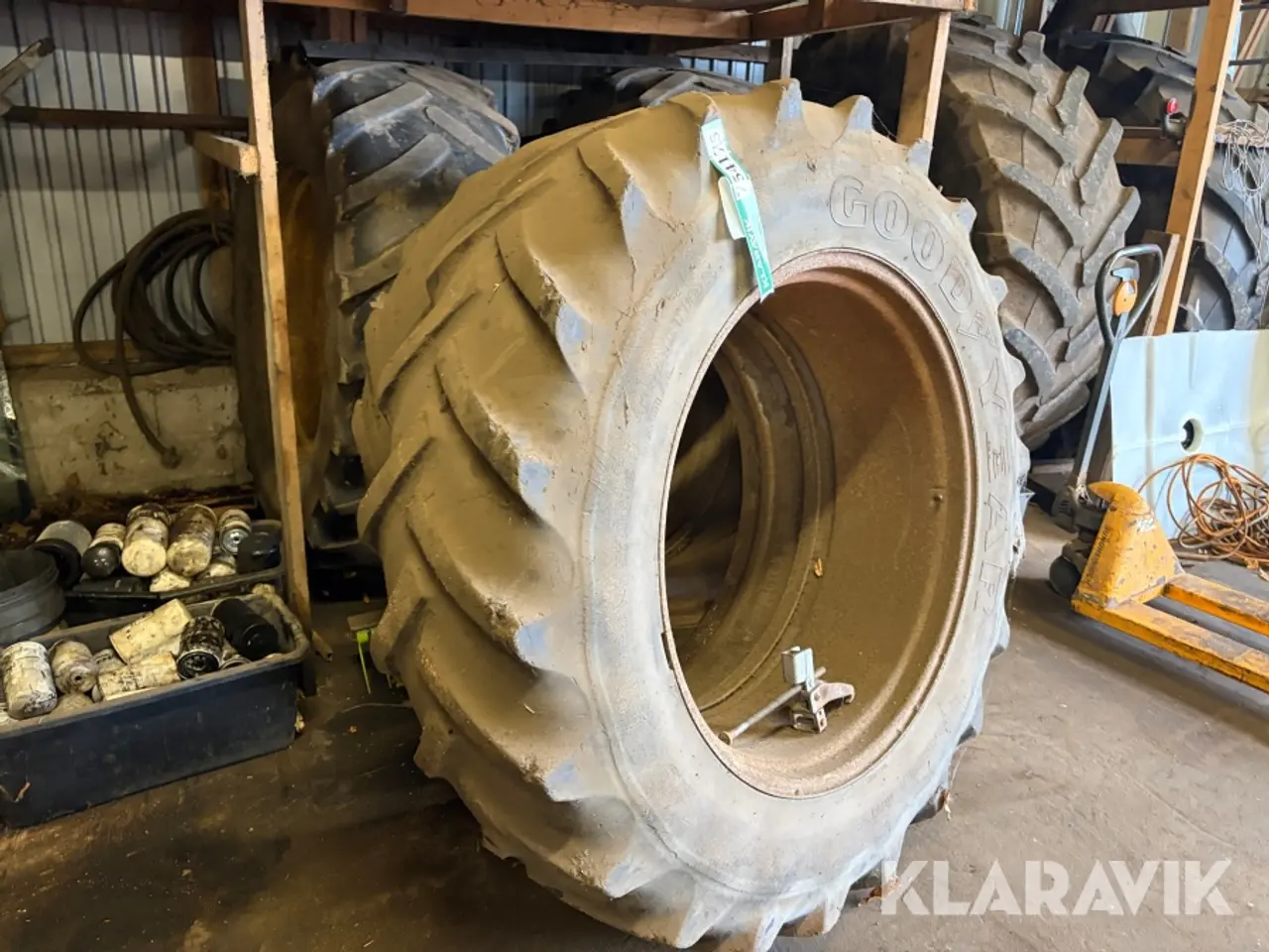 Billede 4 - Tvillingehjul Michelin og Goodyear, 2 Styk
