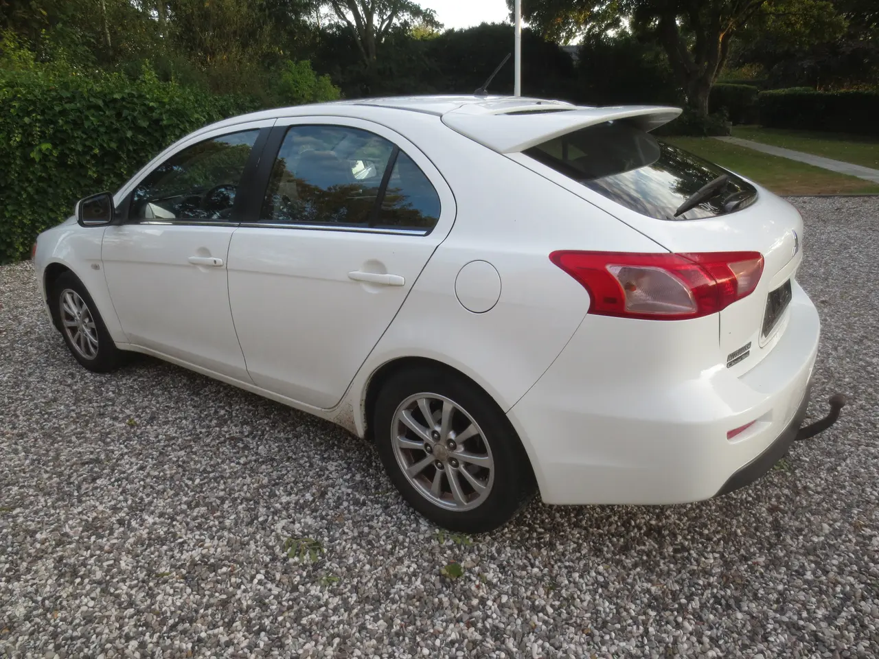Billede 2 - Mitsubishi Lancer 1.6 i År 12. Synet 2/26.