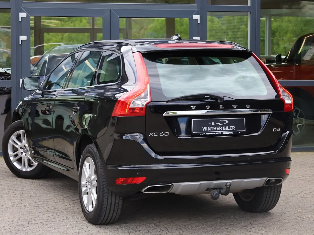 Billede 3 - Volvo XC60 2,0 D4 190 Momentum aut.