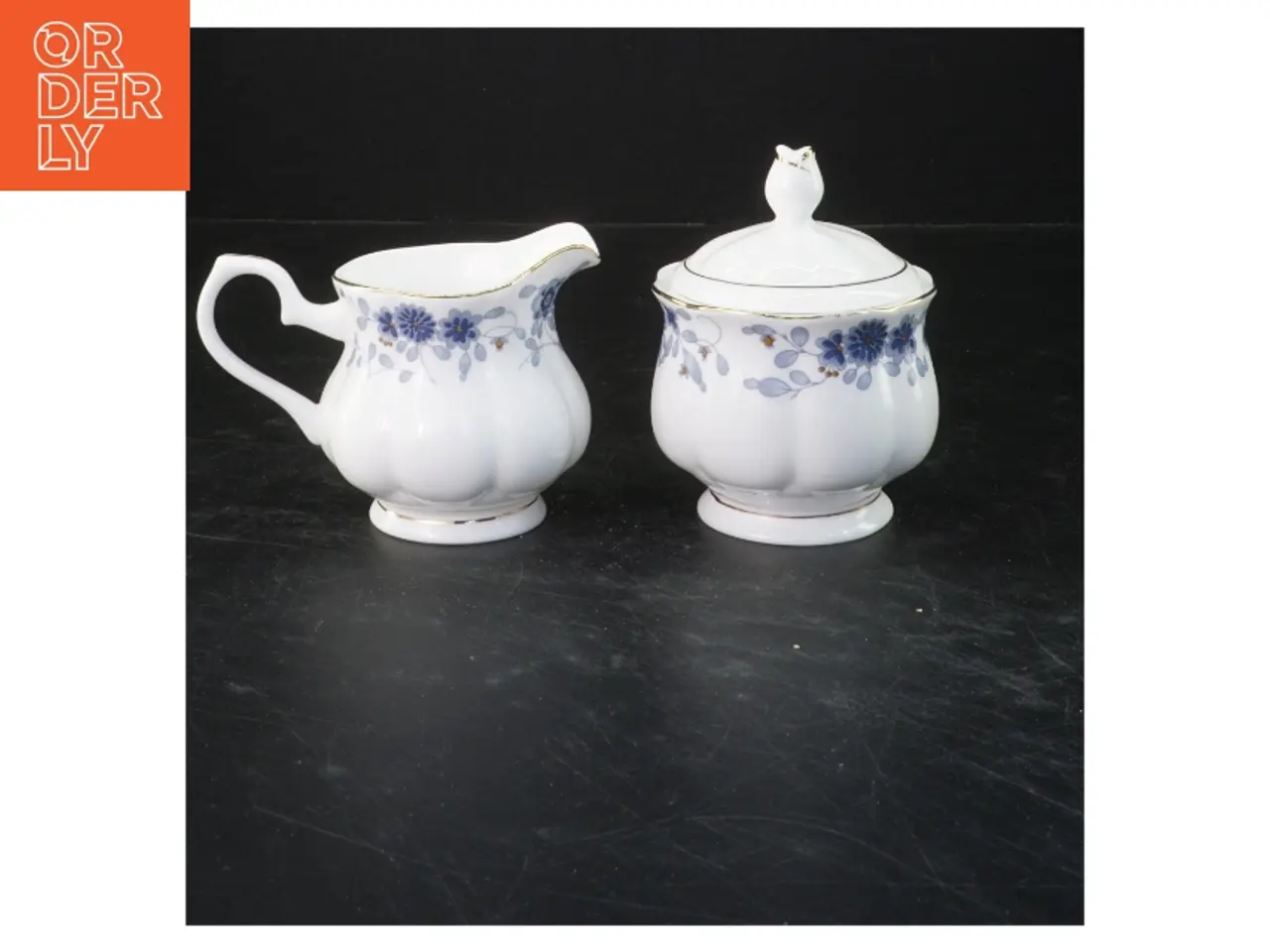 Billede 1 - Porcelæns flødekande og sukkerskål sæt (str. 10x8 cm)