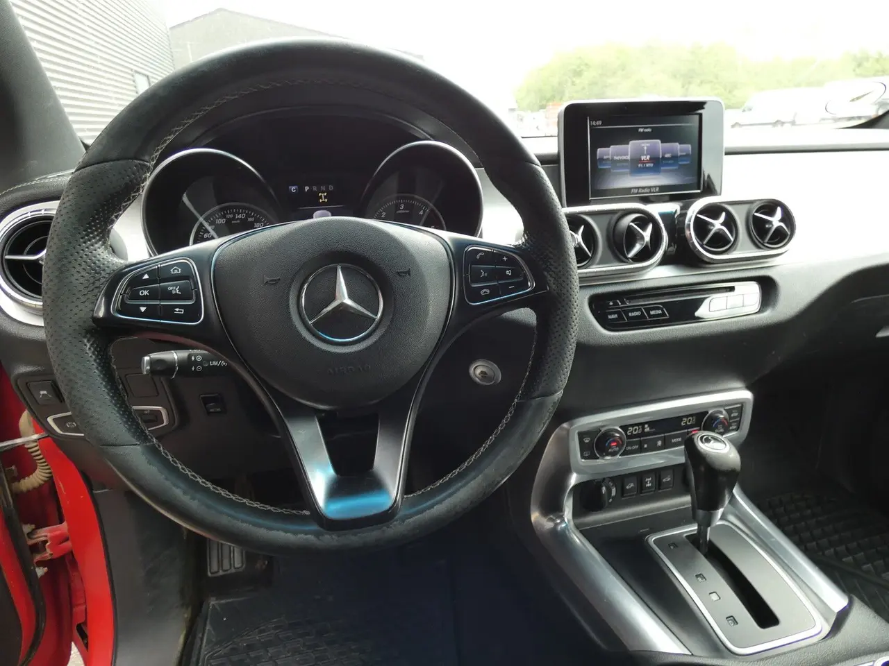 Billede 11 - Mercedes-Benz X-Klasse 350 3,0 CDI Progressive 4-Matic 258HK Pick-Up 7g Aut.