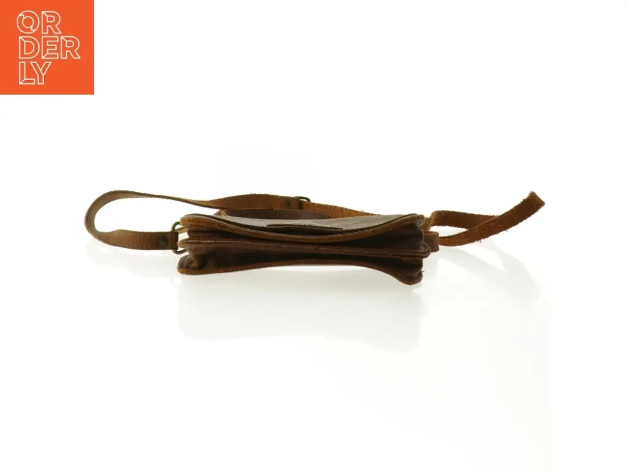 Billede 5 - Læder skuldertaske (str. 18 x 13 cm)