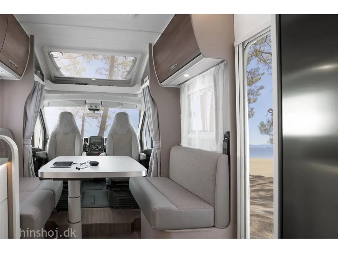 Billede 13 - 2025 - Etrusco T 7400 QBC Aut.   Drømmeautocamperen: Etrusco By Hymer – Komfort og Luksus i Én Pakke