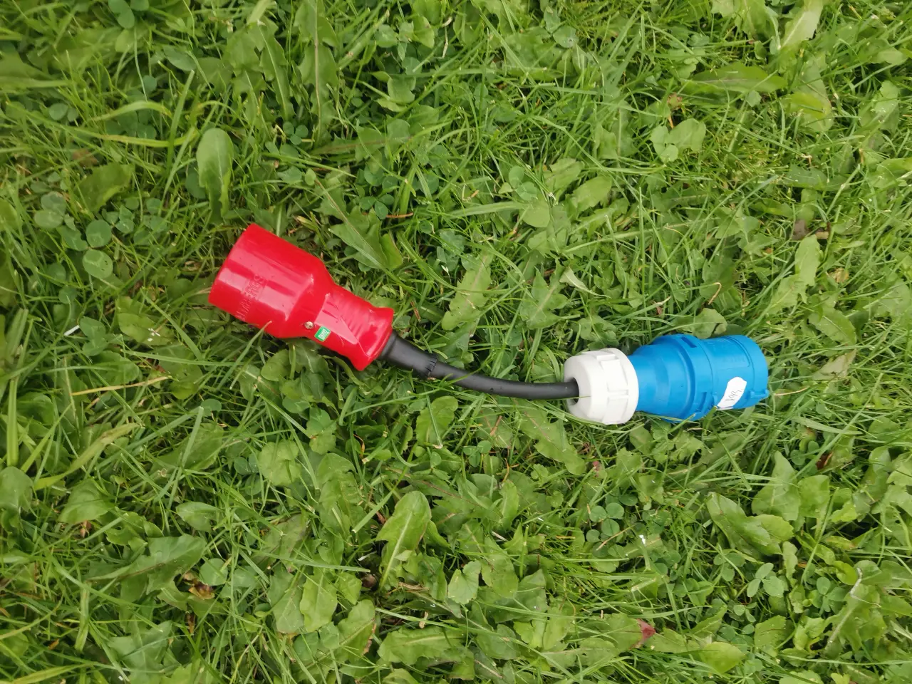 Billede 1 - Adapter til camping 85kr🌸