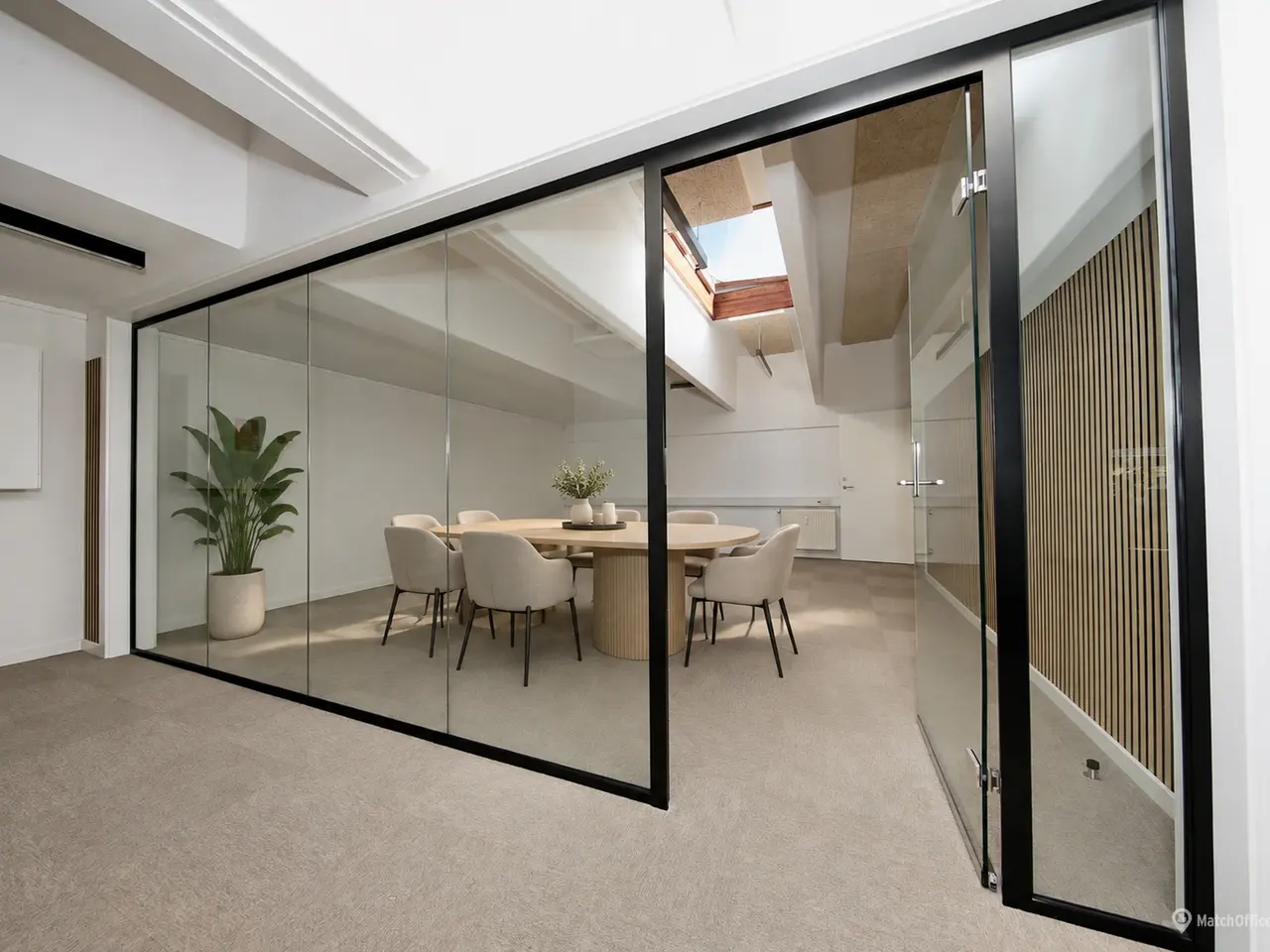 Billede 2 - Nyrenoveret kontorlejemål på 260 m2 – centralt i Roskilde