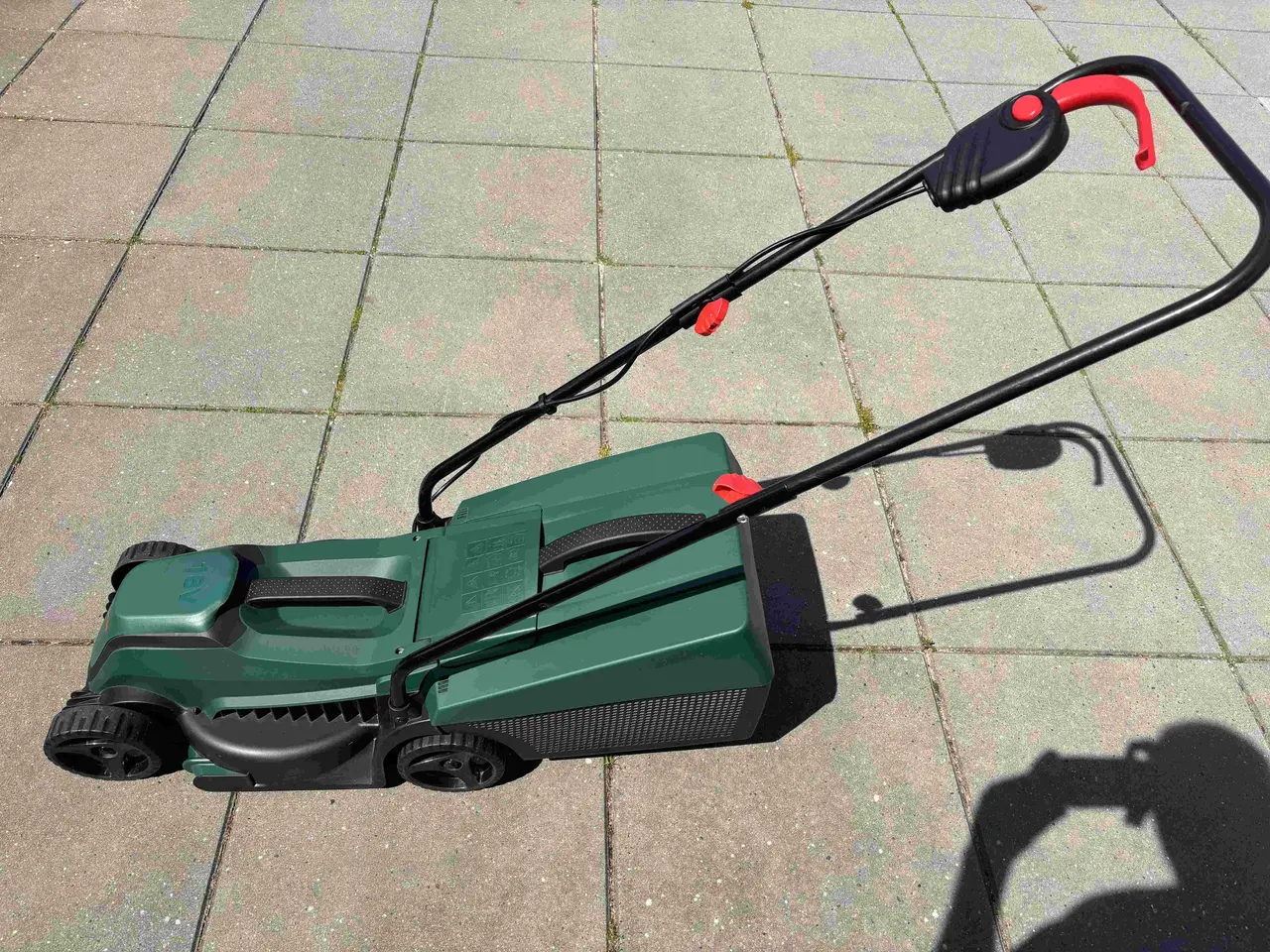 Billede 1 - Bosch EasyMower 18V-32-200 med garanti på