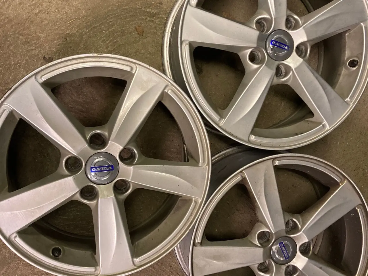 Billede 1 - Volvo V40 alufælge 3 stk.