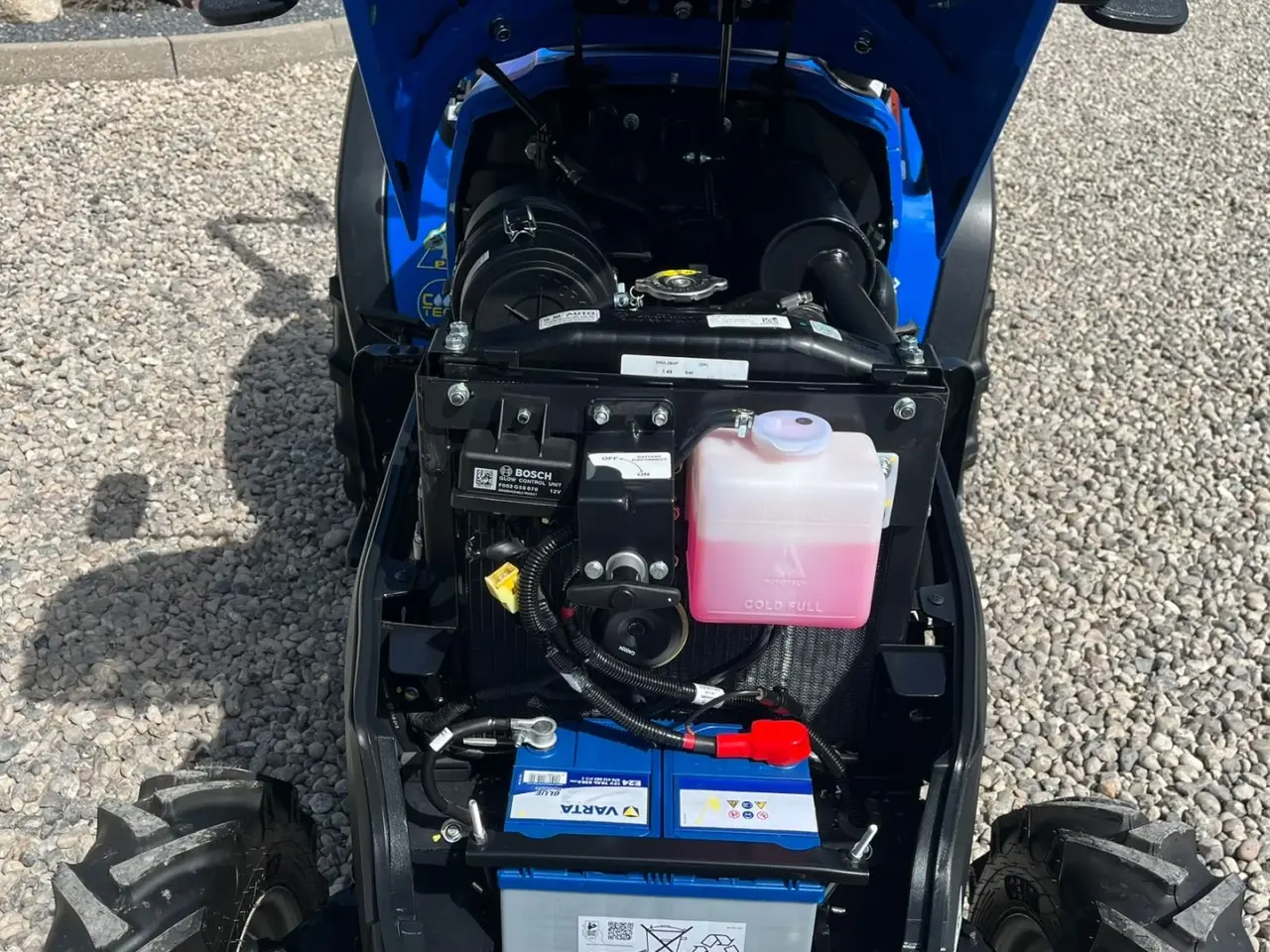 Billede 6 - Solis S26 6+2 Gearmaskine med Servostyring og brede traktorhjul