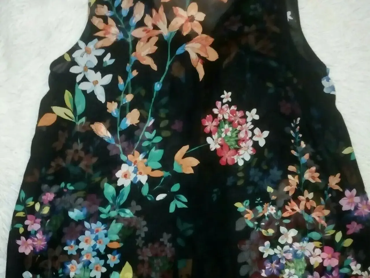 Billede 3 - Bluse/top. u ærmer/Athmosphere blouse / Str: 36 