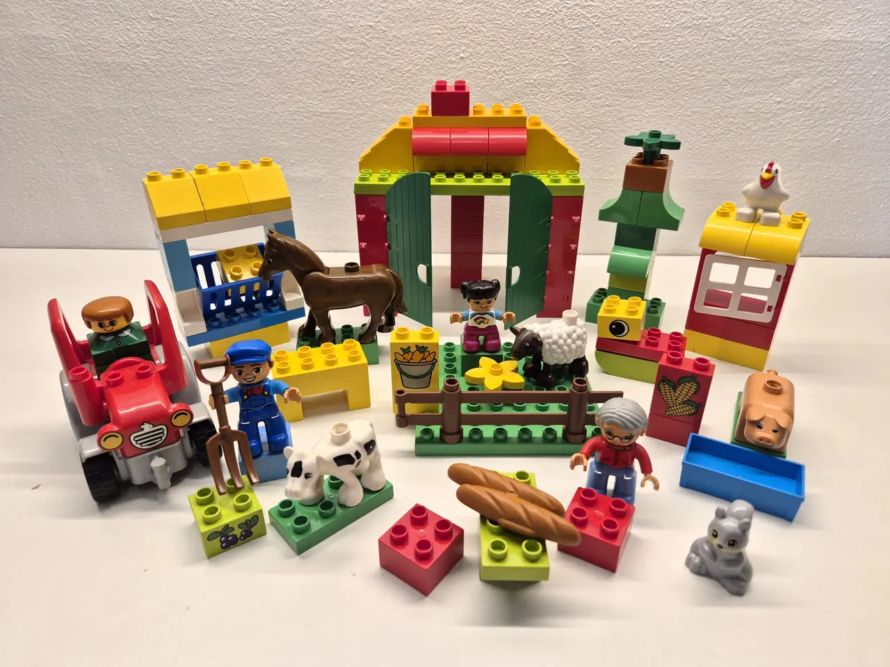 Billede 1 - Duplo Bondegård, Dyr, Traktor, Lille Plade samt fo