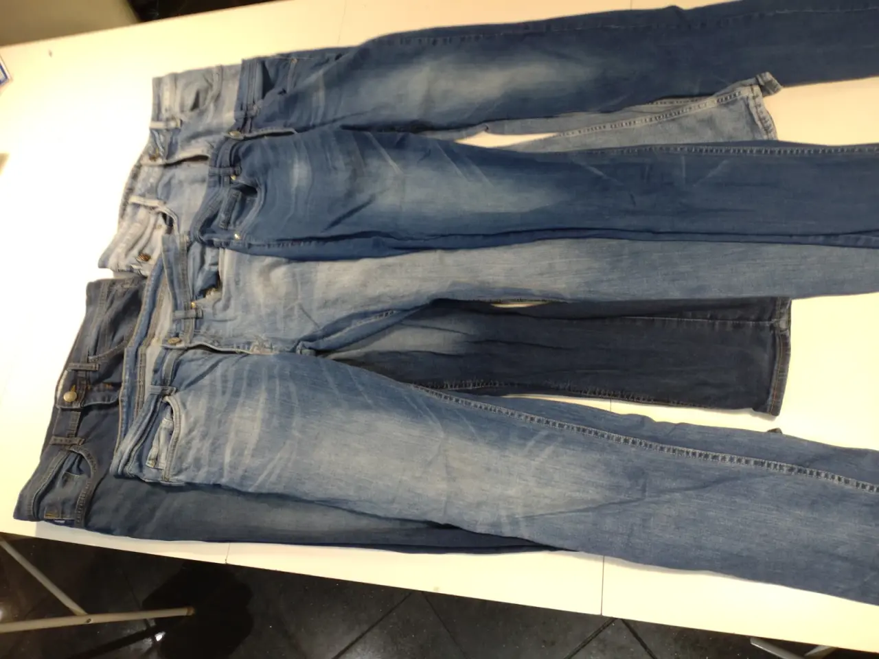 Billede 1 - 4 par jeans W31 L34