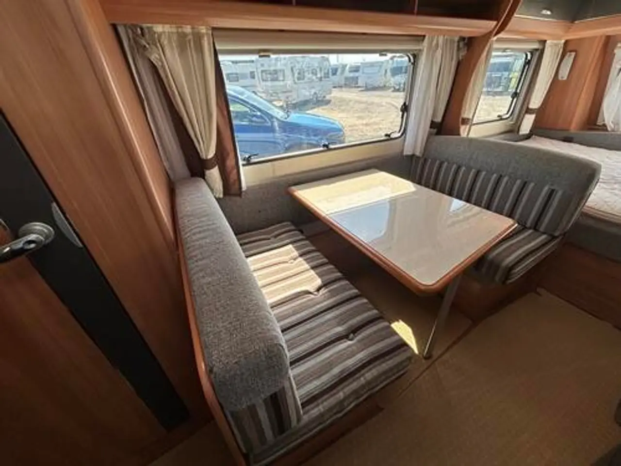 Billede 5 - Hobby DE LUXE 490 KMF