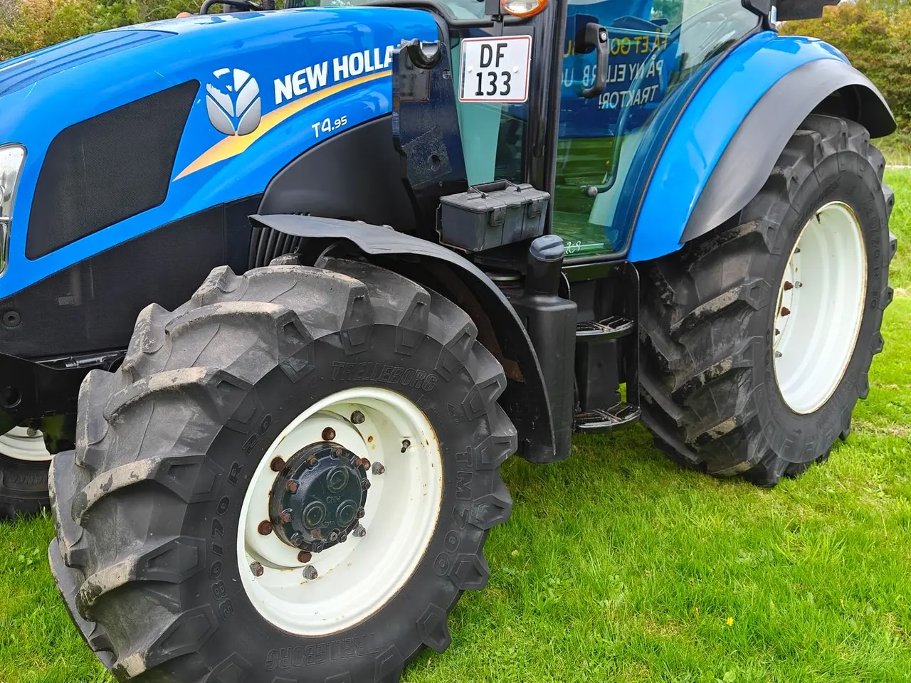 Billede 16 - New Holland T4.95 Med frontlæsser