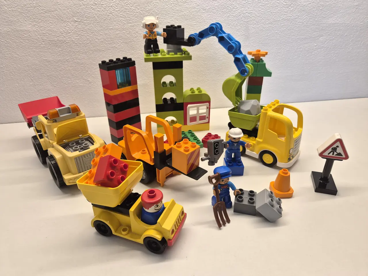 Billede 1 - Duplo Byggeplads, Frontlæsser, Køretøjer 