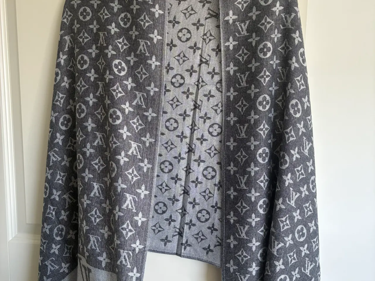 Billede 3 - Louis Vuitton tørklæde