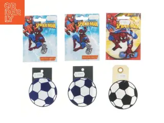 Strygemærker, Spiderman og fodbold fra Spiderman (str. ca. 7 cm)