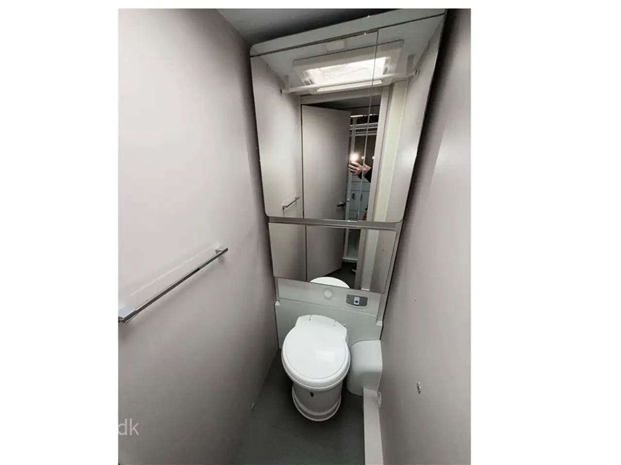 Billede 12 - 2021 - Adria Adora 673 PK Twin Lækker famillie vogn med køje med dobbeltseng fra Hinshøj Caravan