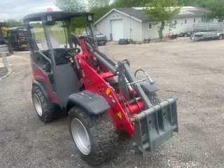 næsten ny Weidemann 1260 LP den nye model