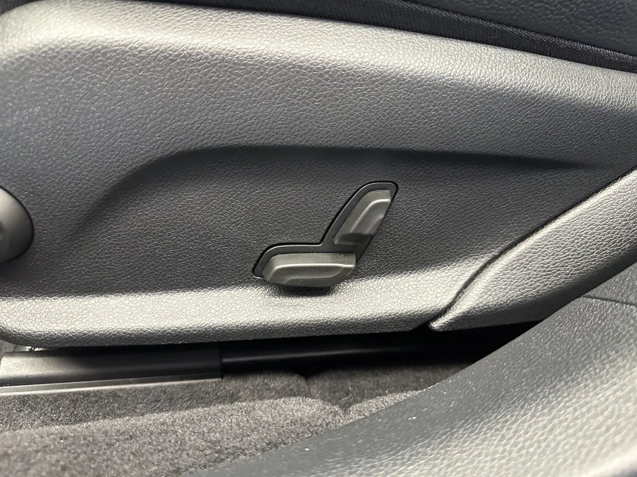 Billede 16 - Mercedes E300 de 2,0 stc. aut. 4Matic