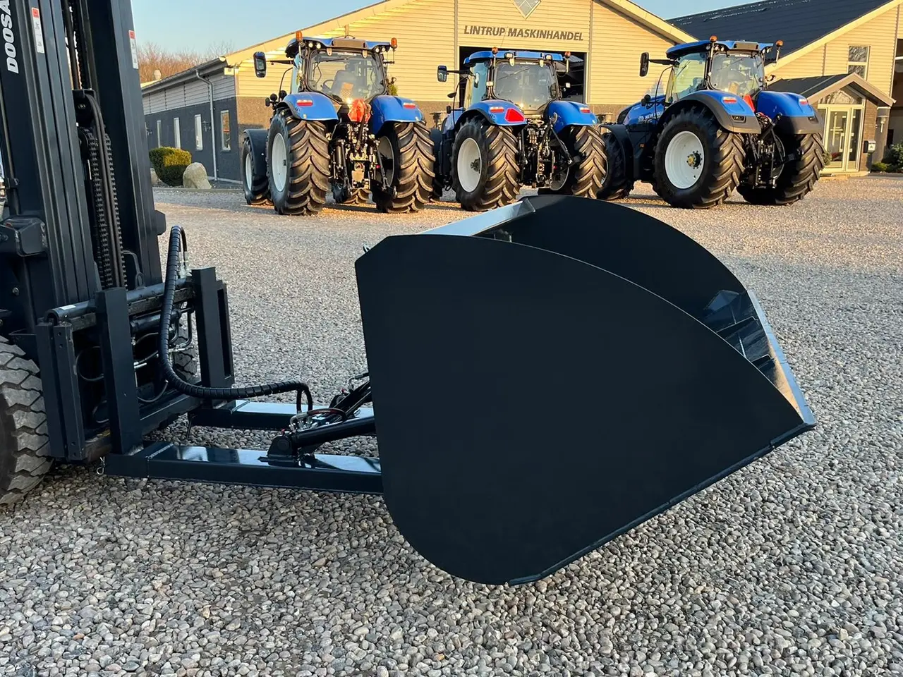 Billede 5 - Limas TRUCK SKOVL 2m bred. til montering på pallegafler