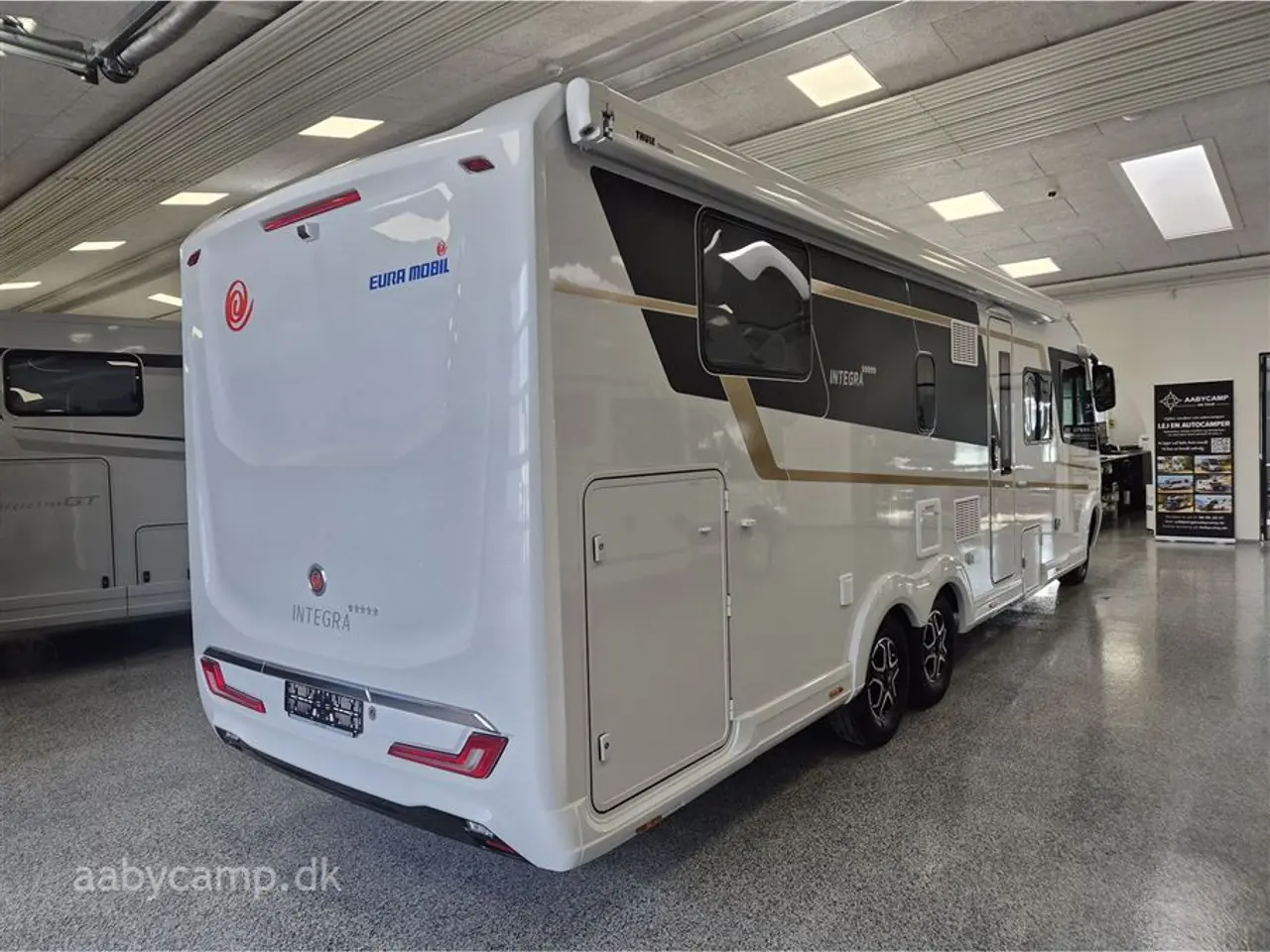 Billede 2 - 2026 - Eura Mobil Integra 890 QB Eura Mobil Integra I 890QB - Alde - Klima - Markise - Lithium batteri - Solar