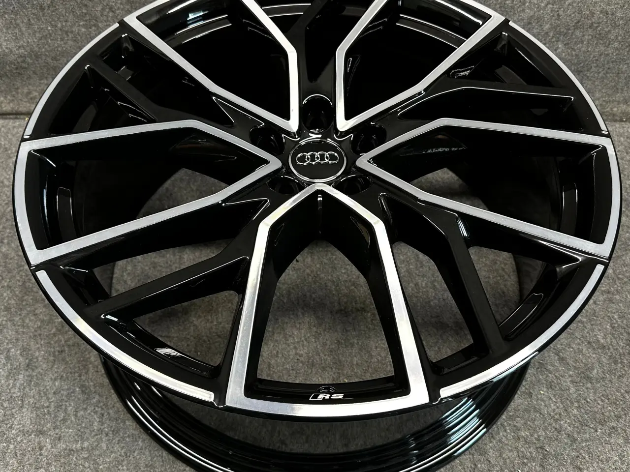 Billede 1 - AUDI Q4 E-TRON RS F4 89 89A 21 8,5J og 9,0J 5x112