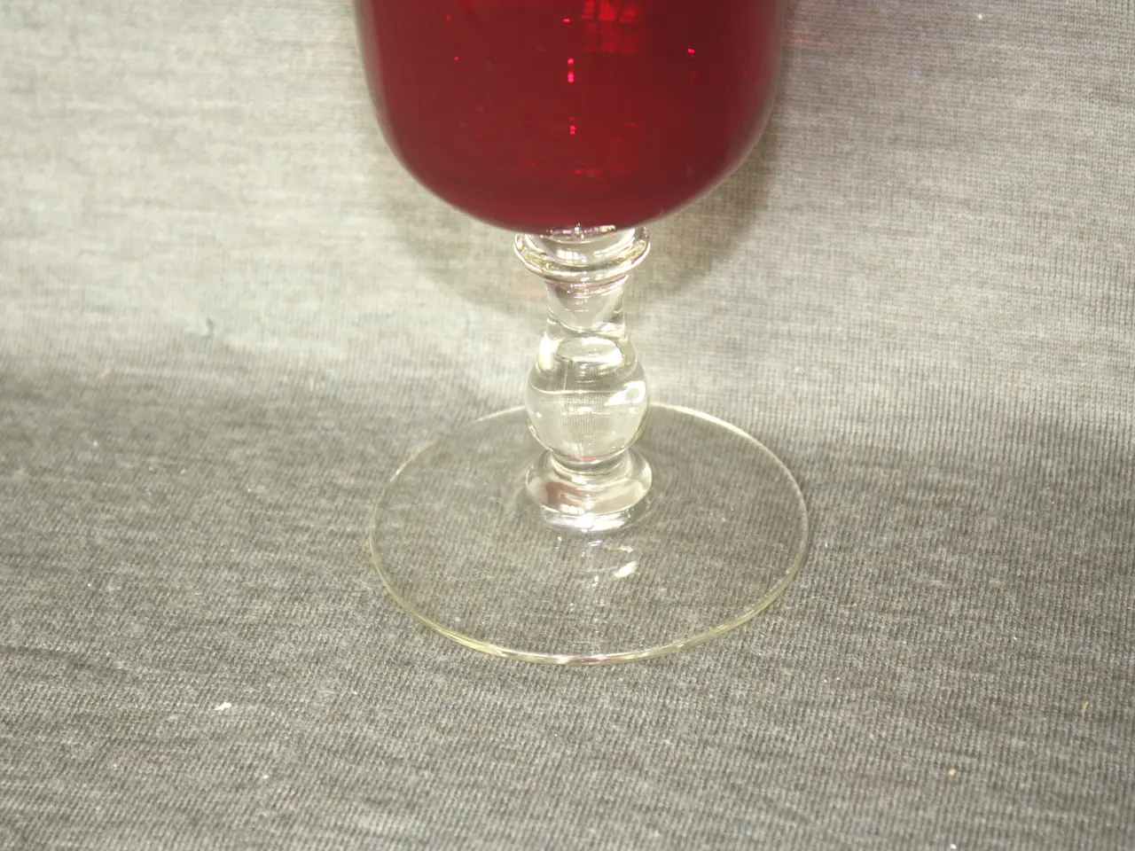 Billede 3 - Rød Vins glas højde 17,5 cm med produktionsfejl