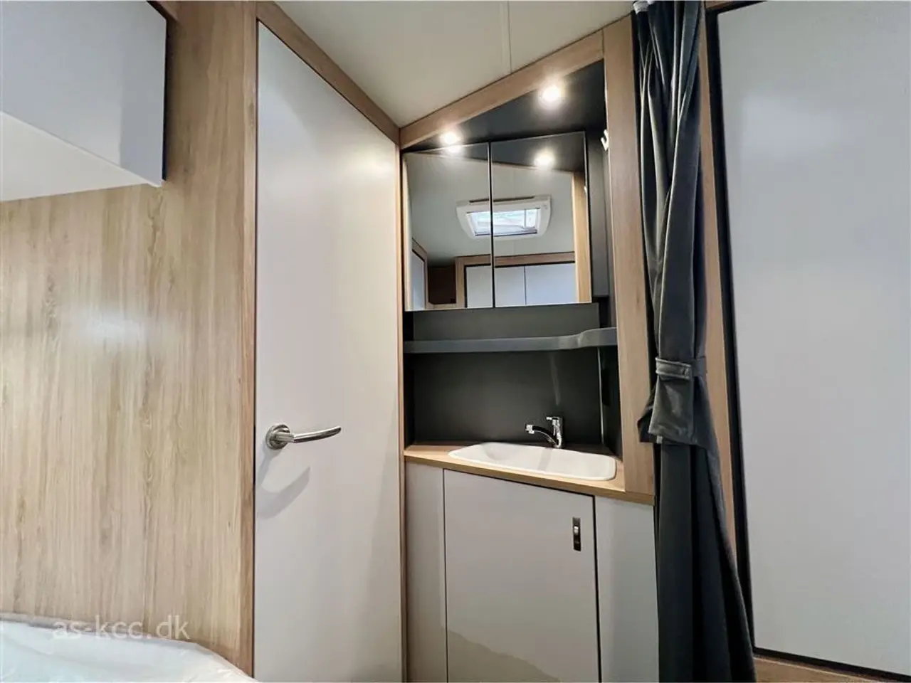 Billede 16 - 2025 - Knaus Sport 450 FU Knaus Sport 450 FU Dobbeltseng