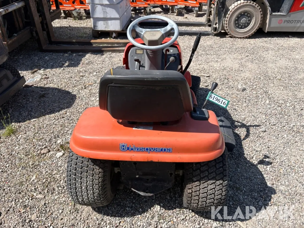 Billede 6 - Græsslåmaskine Husqvarna YTH 130