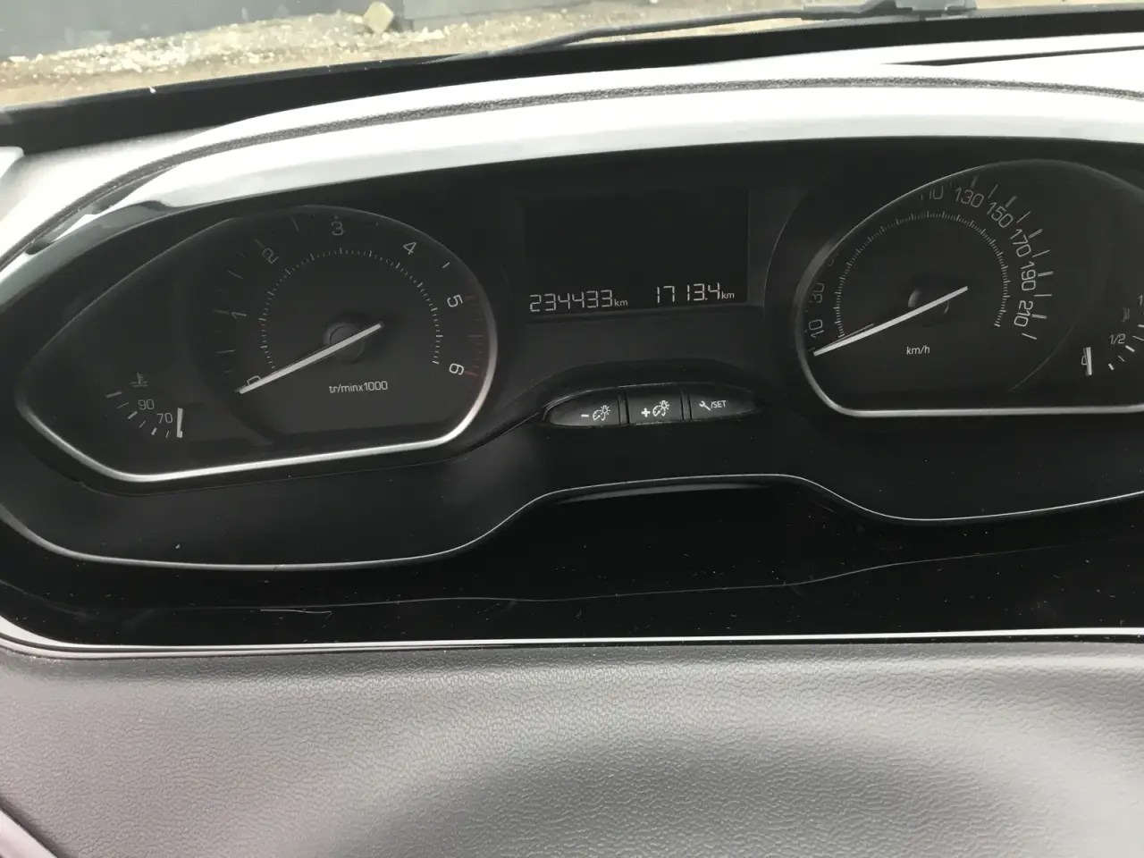 Billede 10 - Peugout 208 1,6 hdi 100hk service ok v Peugout 